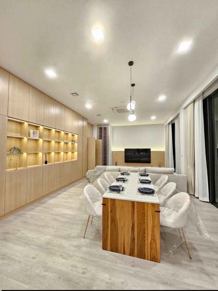 VIVE กรุงเทพกรีฑา