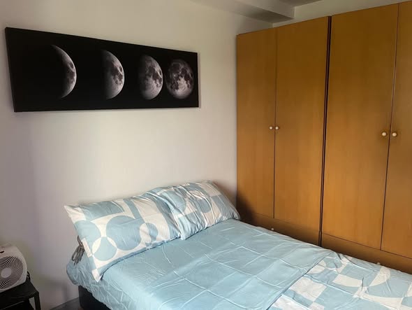 bedroom of Waterford Park Rama 4