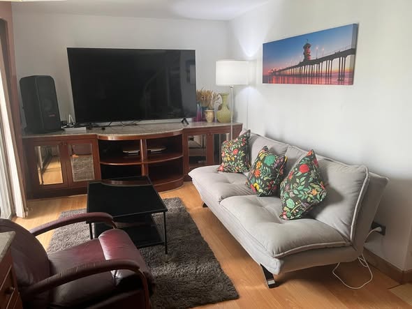 living room of Waterford Park Rama 4