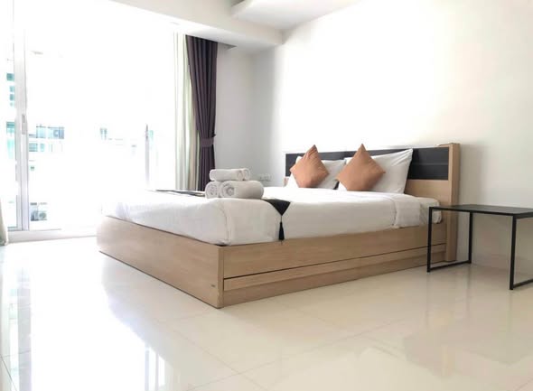 bedroom of Waterford Sukhumvit 50