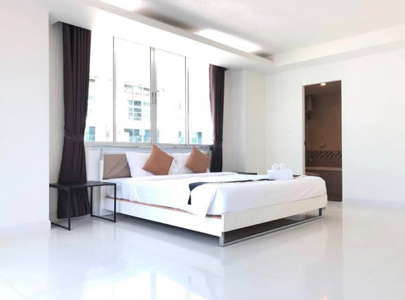 bedroom of Waterford Sukhumvit 50