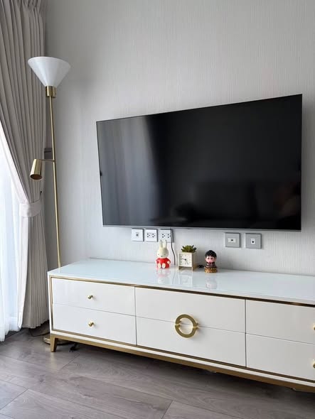living room and room interior of Whizdom Avenue Ratchada-Ladprao