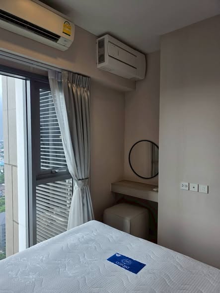 bedroom of Whizdom Connect Sukhumvit