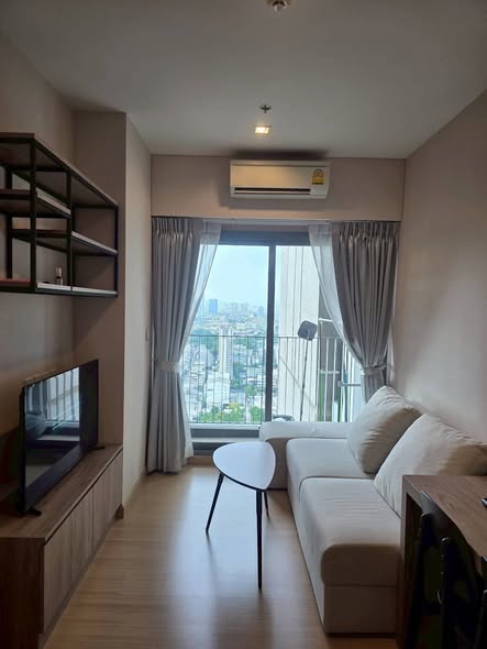 living room and bedroom of Whizdom Connect Sukhumvit
