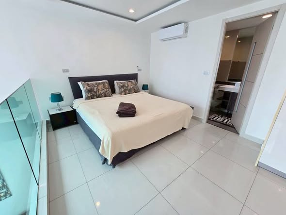 bedroom of Wongamat Tower Condominium