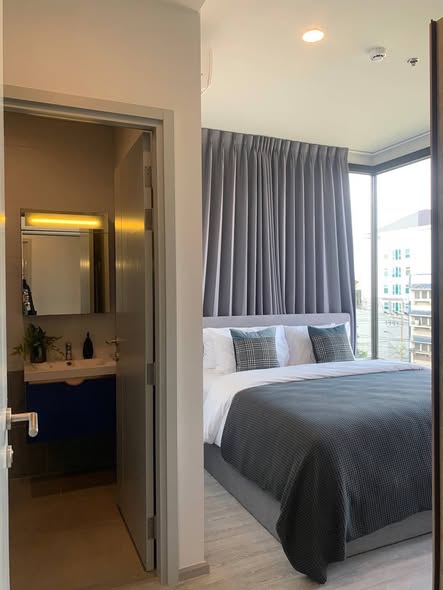 bedroom and room interior of XT Ekkamai