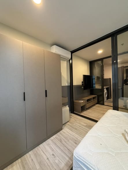 bedroom and room interior of XT HUAIKHWANG