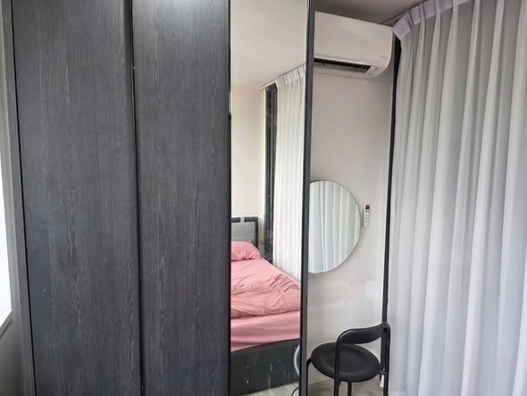 bedroom and room interior of XT HUAIKHWANG