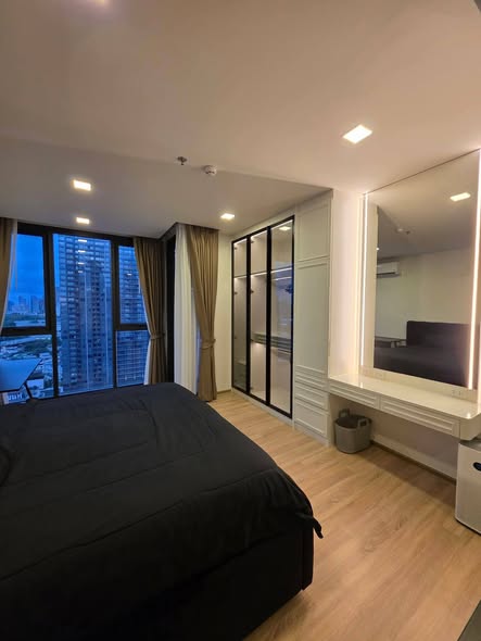 bedroom of XT Phayathai