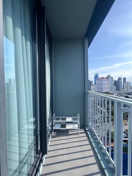 room interior of XT Phayathai
