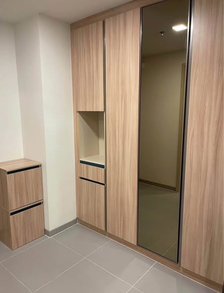 room interior and bathroom of XT Phayathai