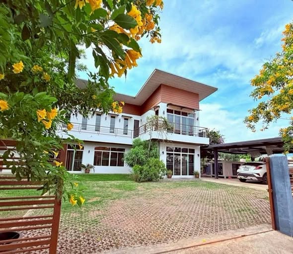 Zen Zen Pool villa by villa 17 – Chiangmai