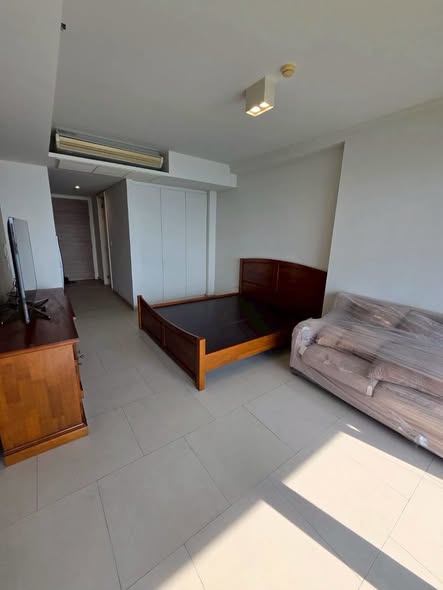 bedroom of Zire Wongamat