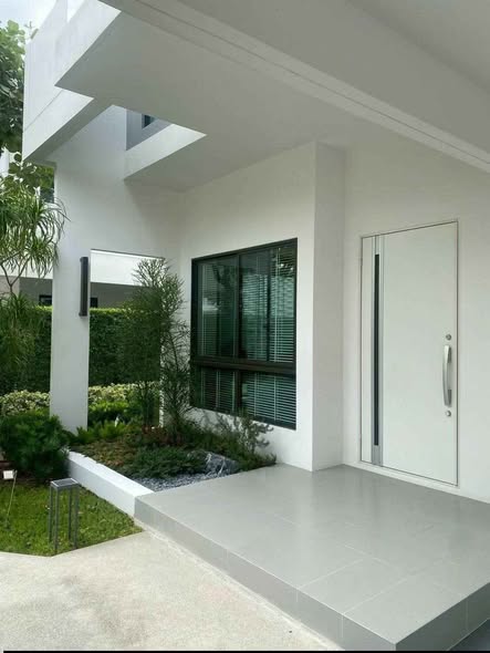 room interior of มัณฑนา บางนา กม.15 | MANTANA Bangna km. 15