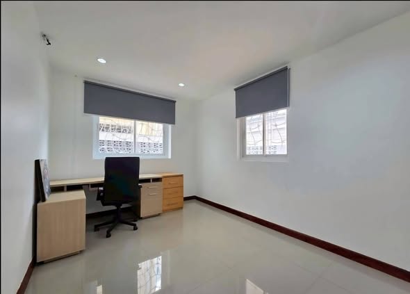 room interior of บ้านเดี่ยว.2ชั้น พร้อมสระว่ายน้ำ