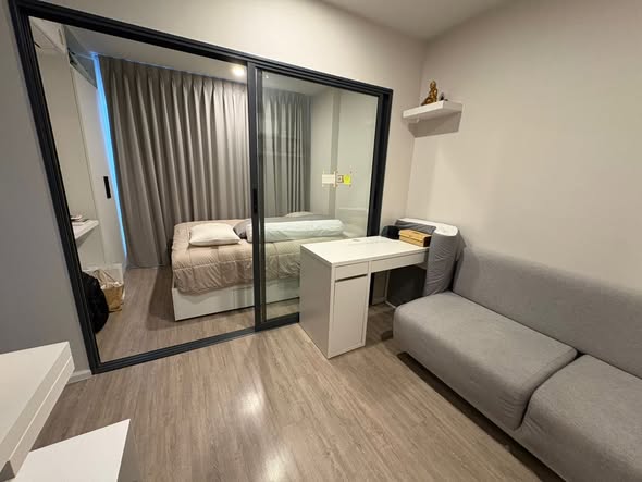 bedroom and room interior of บลู สุขุมวิท 89 | blue Sukhumvit 89