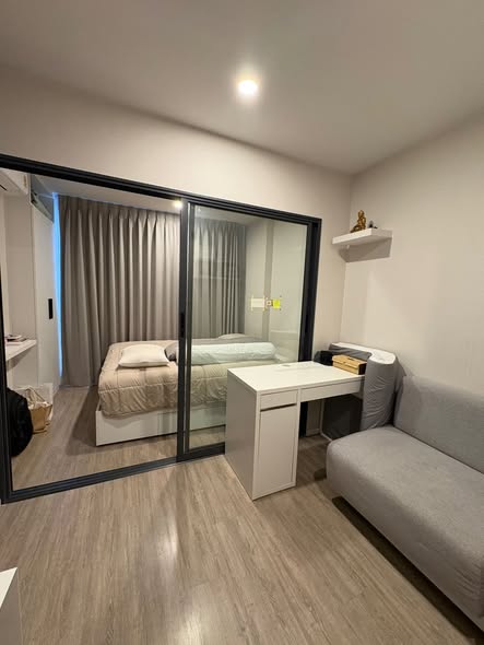 bedroom and room interior of บลู สุขุมวิท 89 | blue Sukhumvit 89