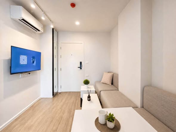 living room and room interior of บลู สุขุมวิท 89 | blue Sukhumvit 89