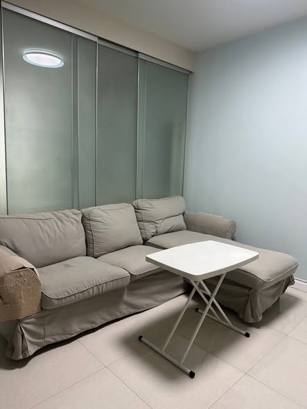 living room and room interior of ดิ ไอริส (พระราม9 – ศรีนครินทร์)