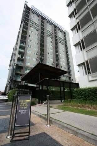 A Space Hideaway Asoke – Ratchada XYZ Building