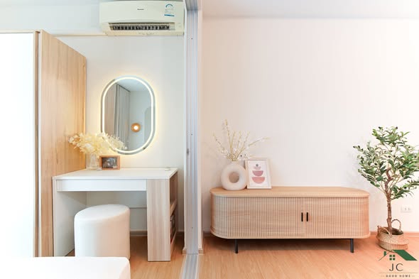 bedroom and room interior and bathroom of A Space ME Sukhumvit 77