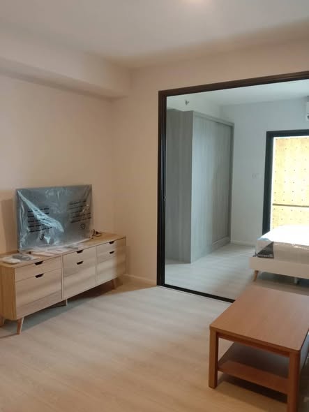 bedroom and room interior of A Space Mega 1