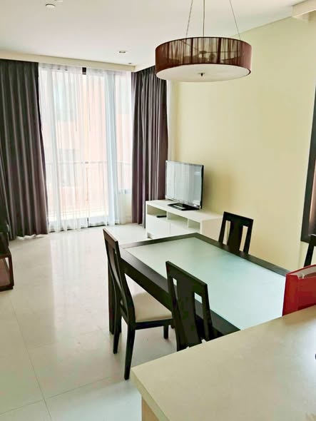 Aguston Sukhumvit 22