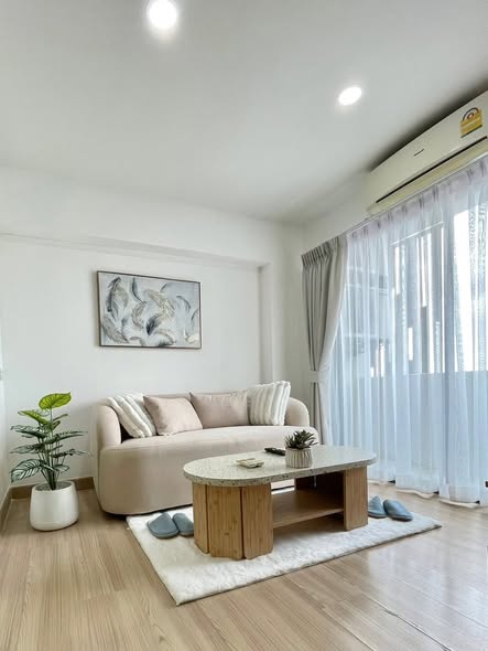 living room of Airport Home Condo