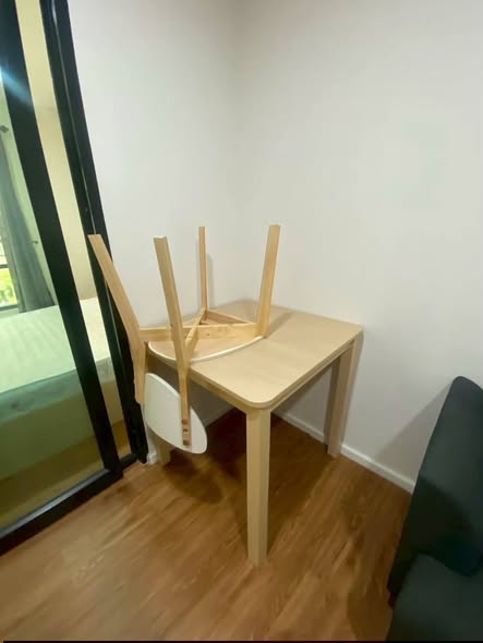 room interior of ALIVE SUKHUMVIT 76
