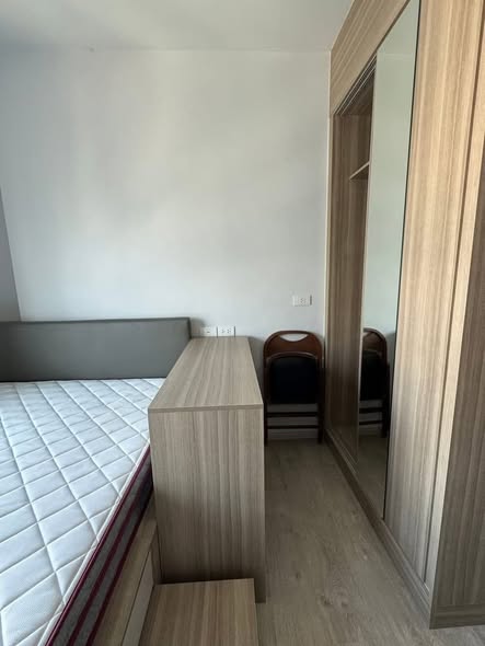 bedroom of Altitude Unicorn Sathorn