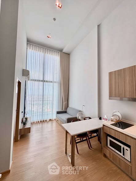 Altitude Unicorn Sathorn