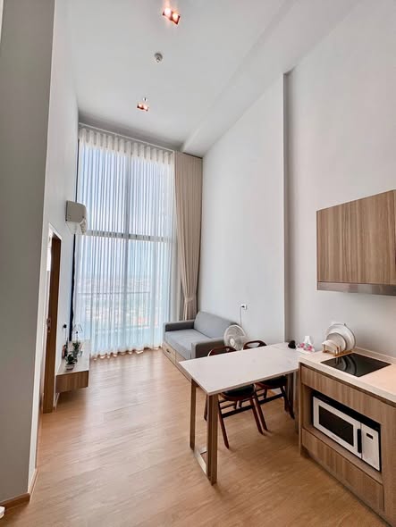 living room of Altitude Unicorn Sathorn
