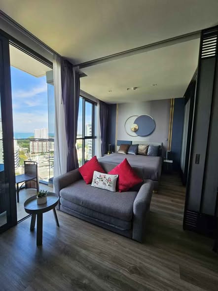 living room and bedroom of Andromeda
