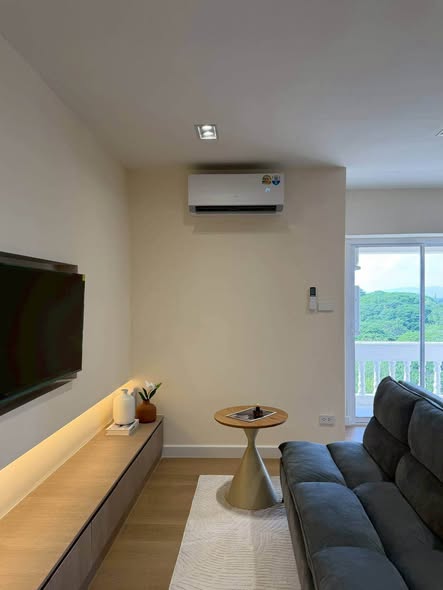 living room of Angket Pavilion
