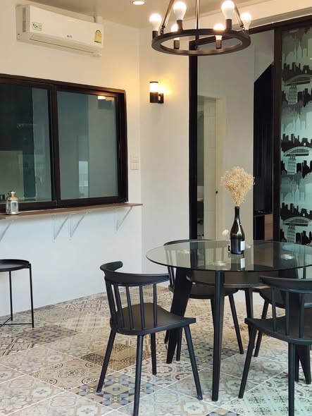 room interior of Areeya Mandarina Sukhumvit 77