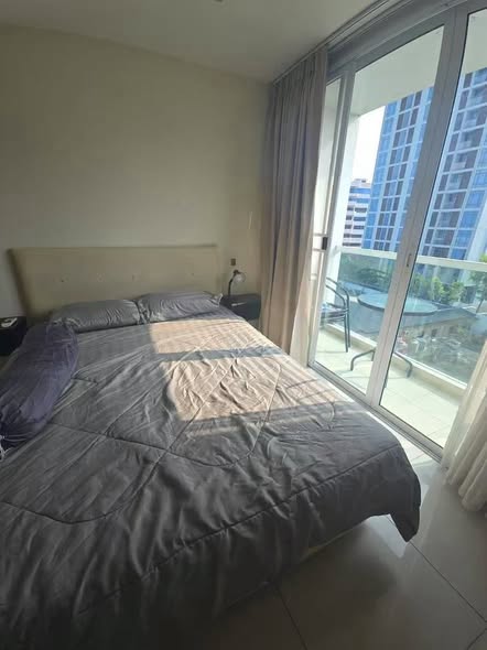 bedroom of Art On The Hill