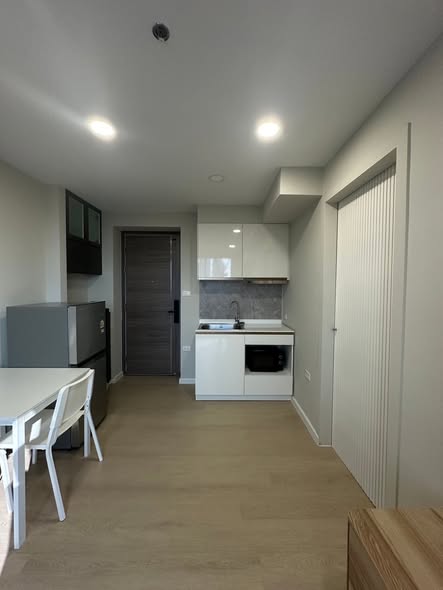 room interior of Artisan Ratchada