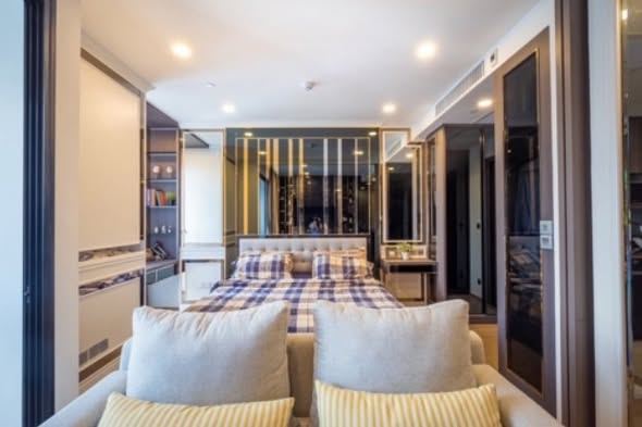 bedroom of Ashton Chula-Silom