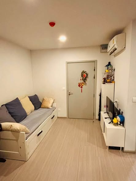 bedroom and room interior of Aspire Asoke-Ratchada