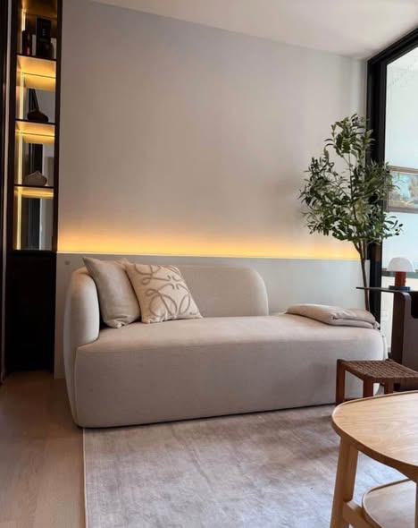 living room of Aspire Onnut Station