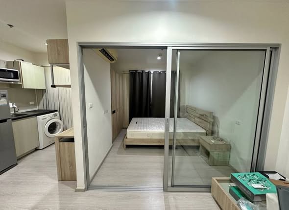 bedroom and room interior of Aspire Sathon-Taksin (Timber Zone)