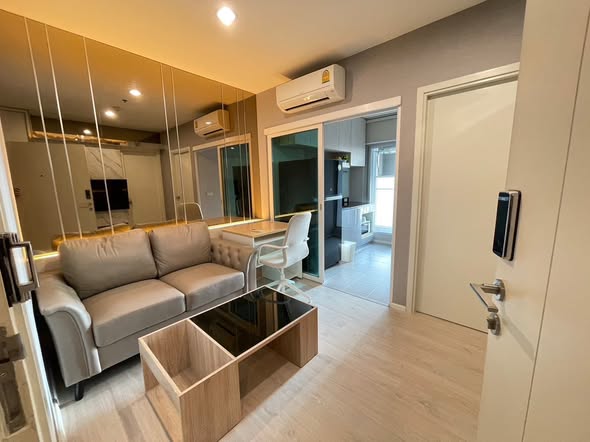 Aspire Sathorn – Tha Phra