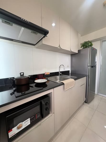 kitchen of Aspire Sukhumvit 48