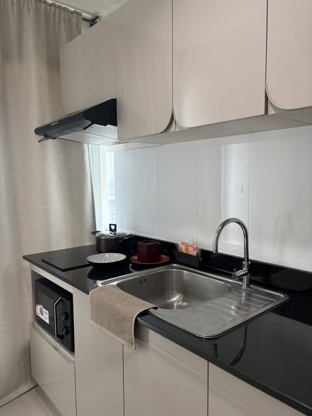 kitchen of Aspire Sukhumvit 48