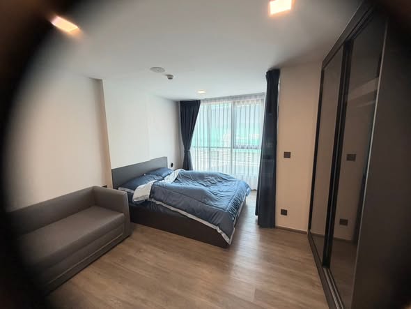 bedroom and room interior of Atmoz Palacio Ladprao Wanghin | แอทโมซ พาลาซิโอ ลาดพร้าว วังหิน