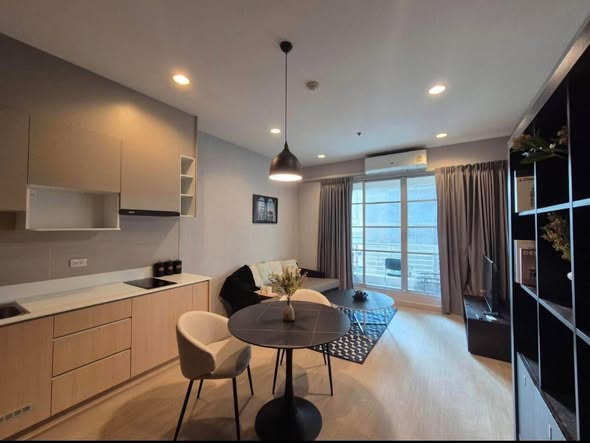 living room of Baan Klang Krung Siam-Pathum Wan