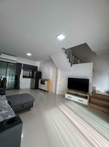 Baan Klang Muang Phaholyothin-Ramintra