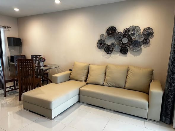 living room of Baan Klang Muang Rama 9