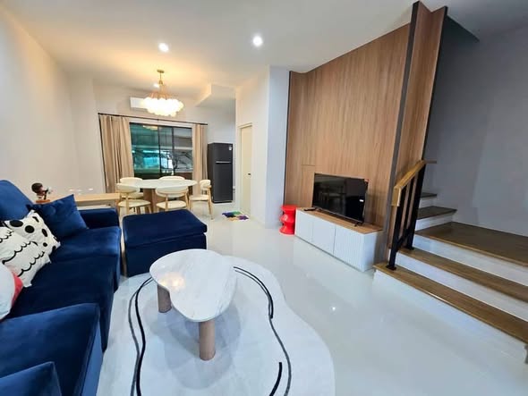 living room of Baan Klang Mueang Rama 9-Krungthep Kritha