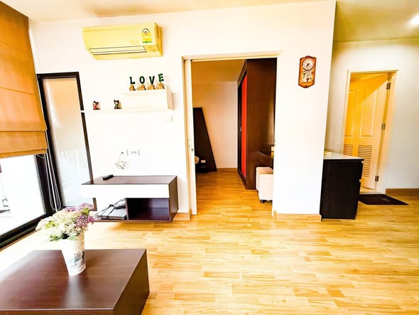 Baan Navatara Condominium